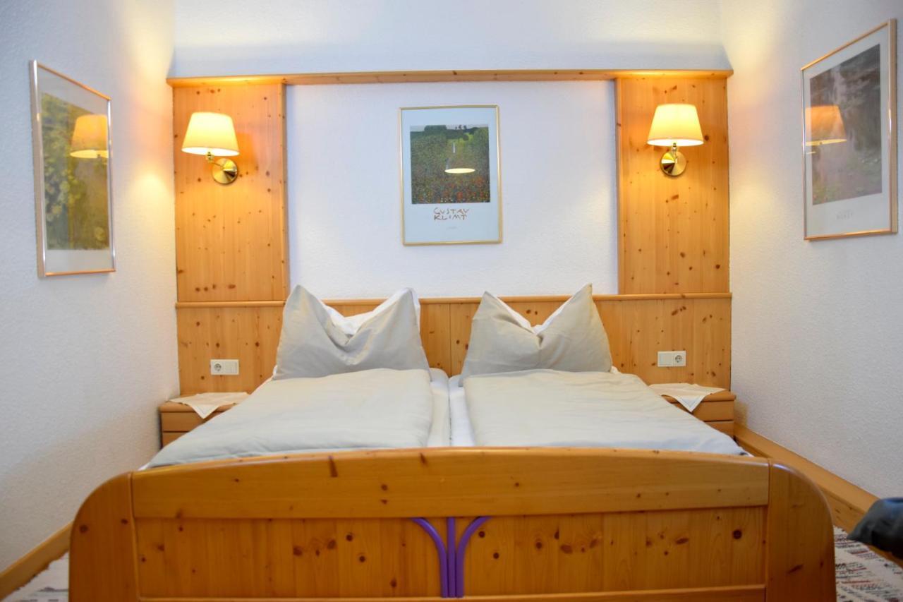Rathskeller Weitra Hotel Bagian luar foto