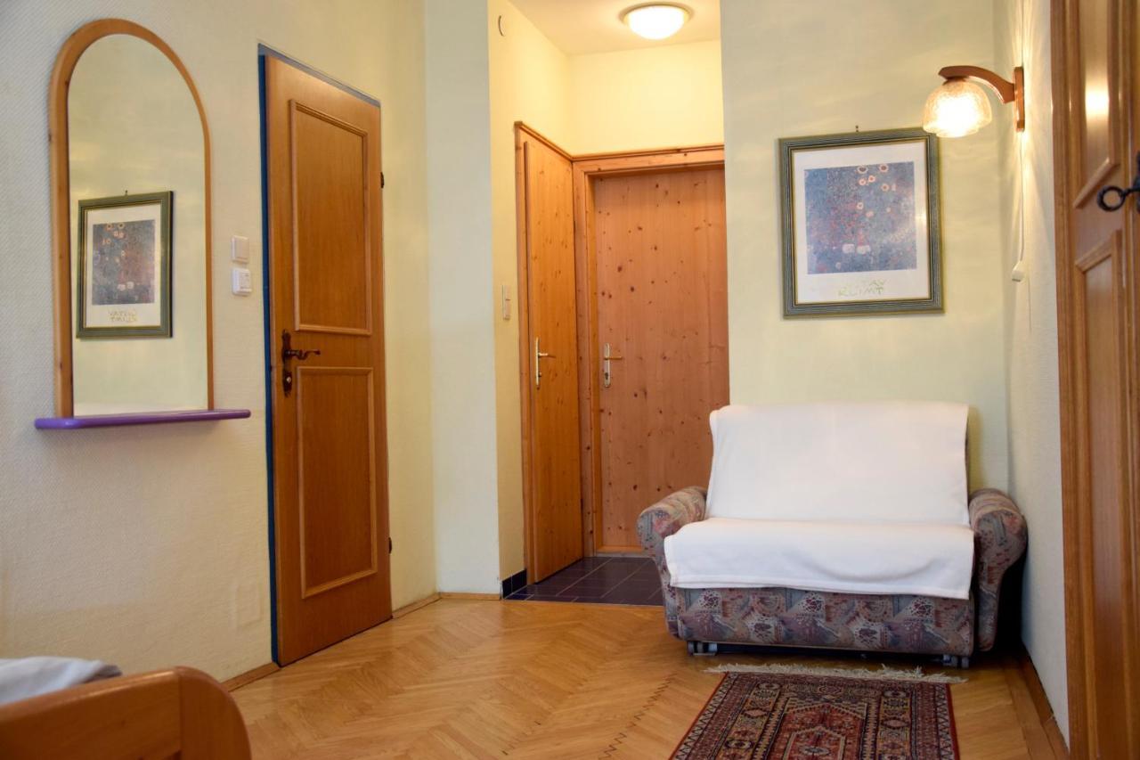 Rathskeller Weitra Hotel Bagian luar foto