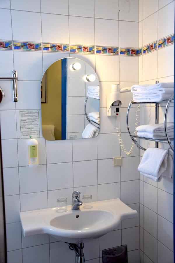 Rathskeller Weitra Hotel Bagian luar foto