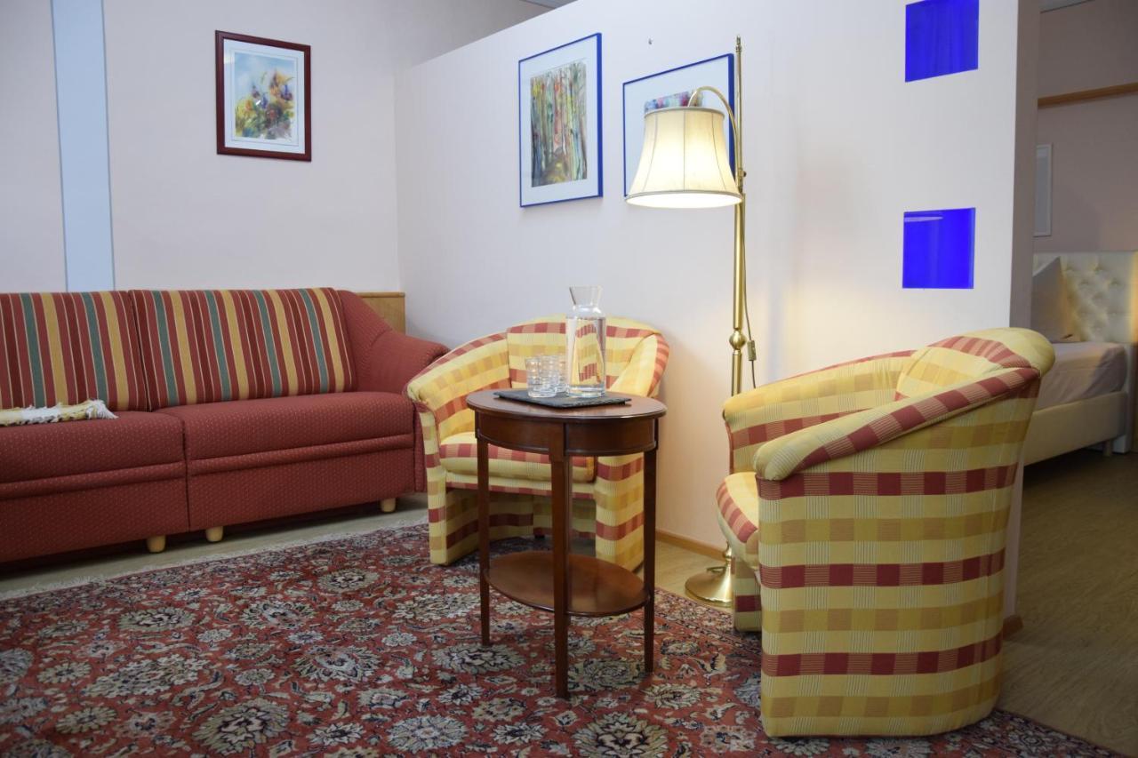 Rathskeller Weitra Hotel Bagian luar foto